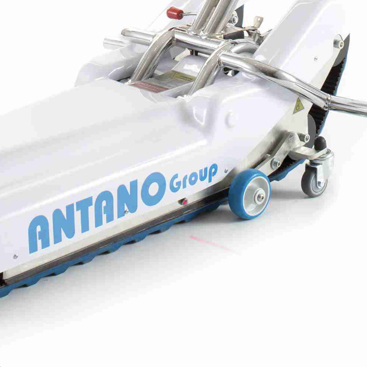 MONTE ESCALIERS - LG 2004 BASIC – Image 2