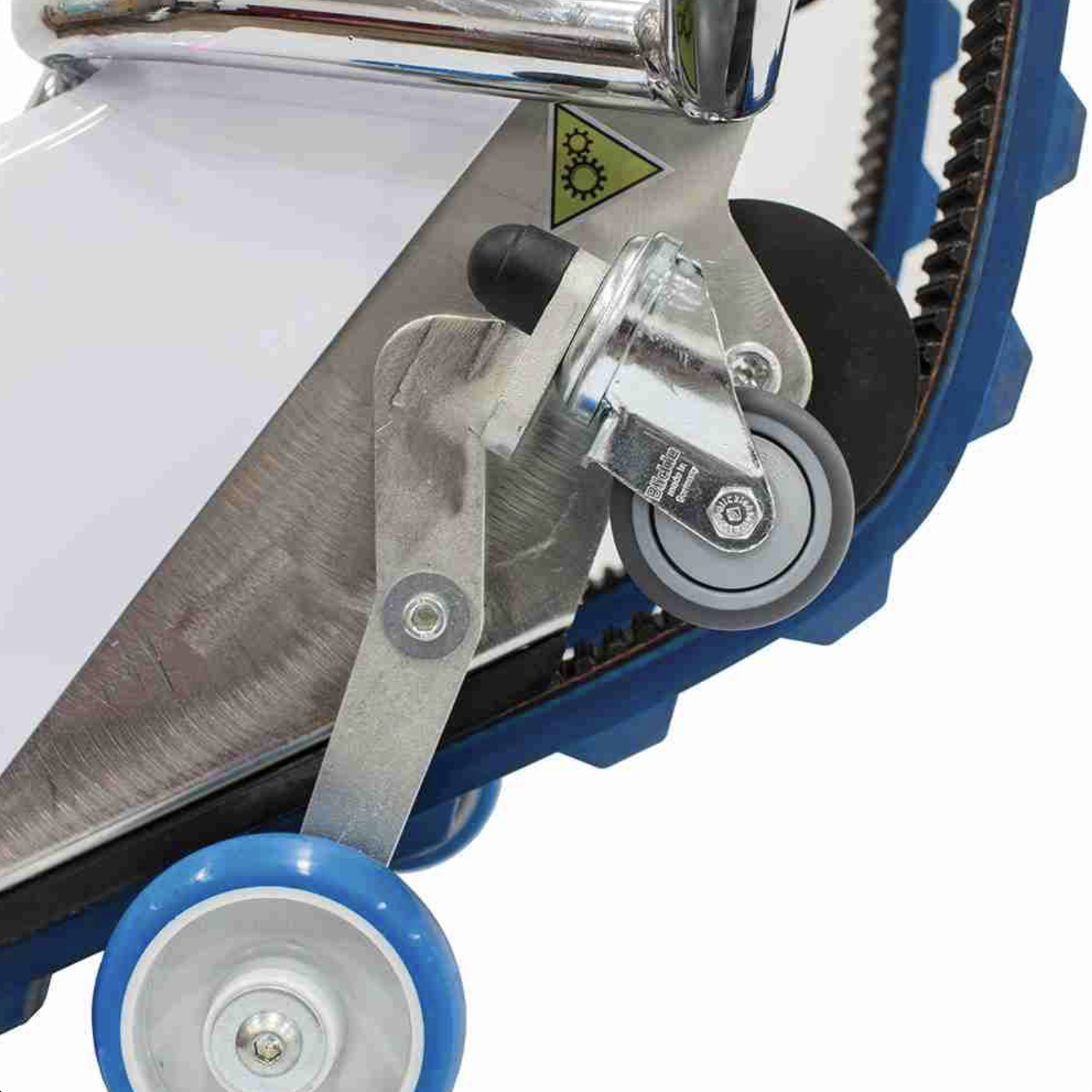 MONTE ESCALIERS - LG 2004 BASIC – Image 3